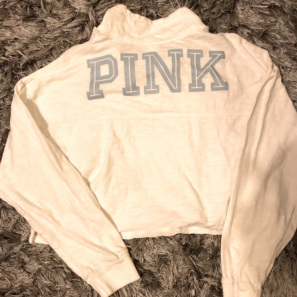 Super cute Victoria secret Pink crop top